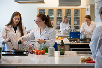 Students cooking in lab